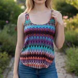 GUESS Size Med Lightweight Racer Back Color Print Tank